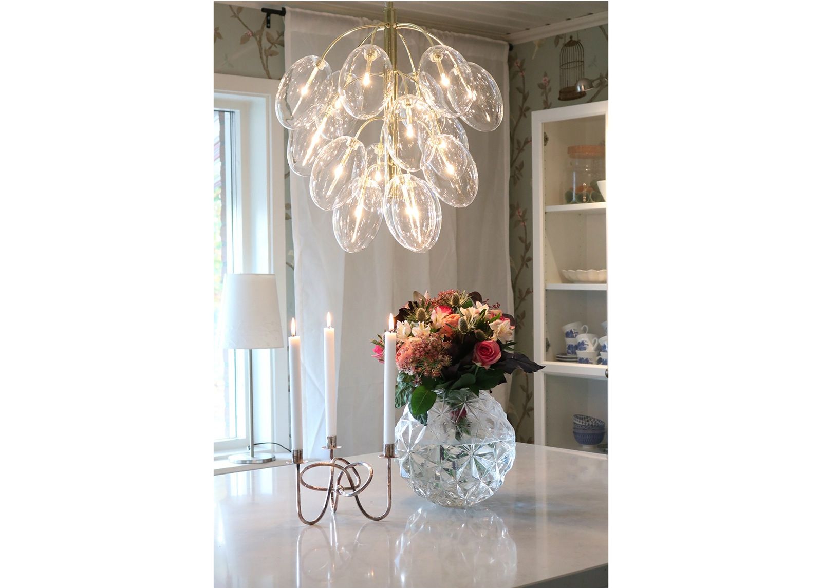 Laelamp Drop suurendatud