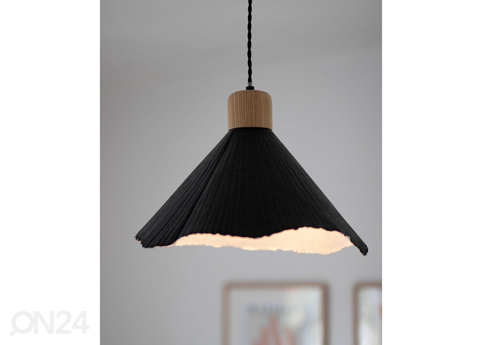 Laelamp Linnea suurendatud
