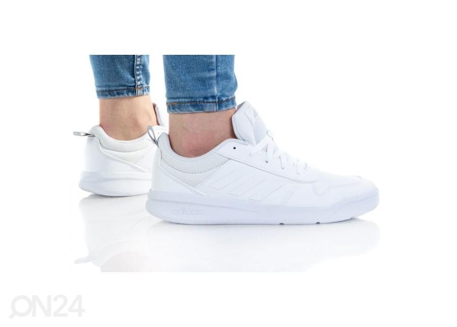 Laste treeningjalatsid Adidas Tensaur suurendatud