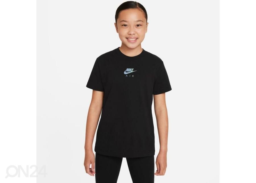 Laste vabaajasärk Nike Sportswear suurendatud