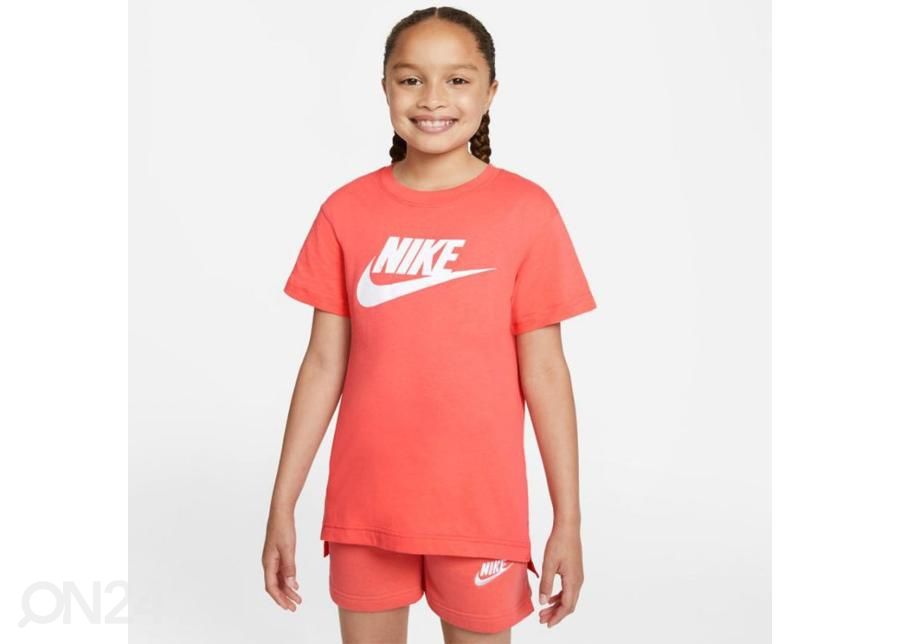 Laste vabaajasärk Nike Sportswear suurendatud