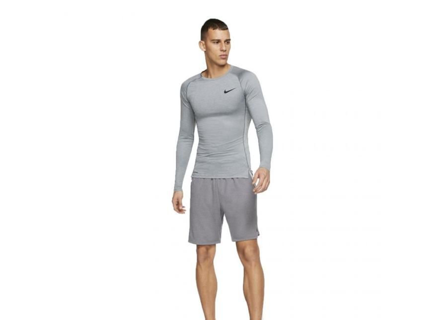 Meeste treeningsärk Nike NP Top LS Tight M BV5588-068 suurendatud