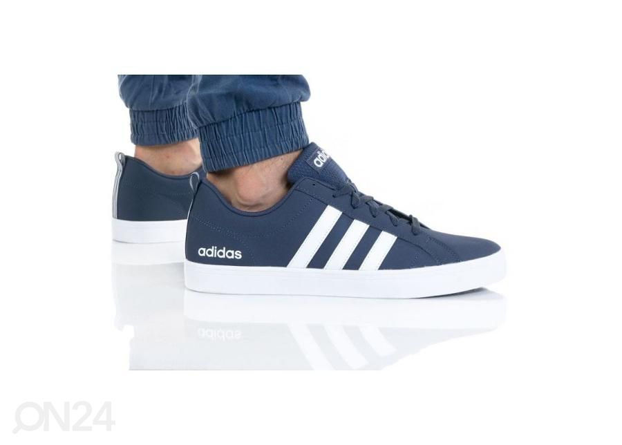 Meeste vabaajajalatsid Adidas VS Pace M EF2369 suurendatud
