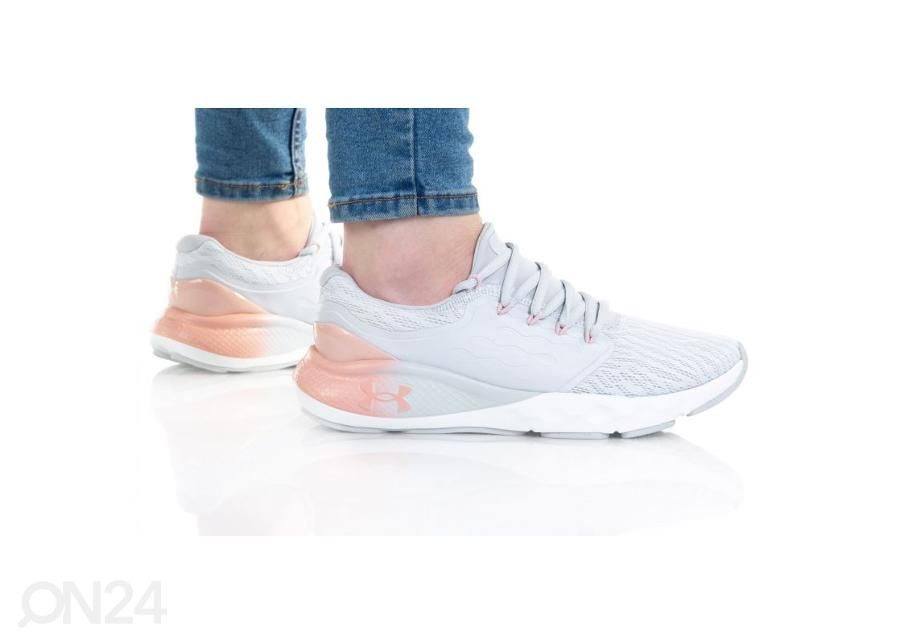 Naiste jooksujalatsid Under Armour Charged Vantage suurendatud
