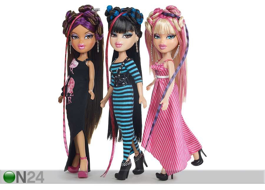 Pikajuukseline Bratz nukk suurendatud