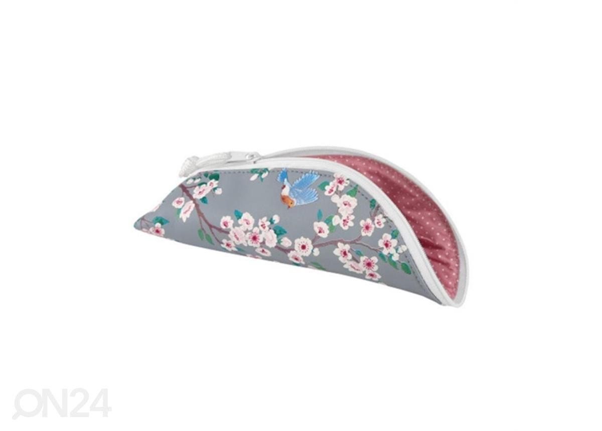 Pinal kookon Ladylike birds suurendatud