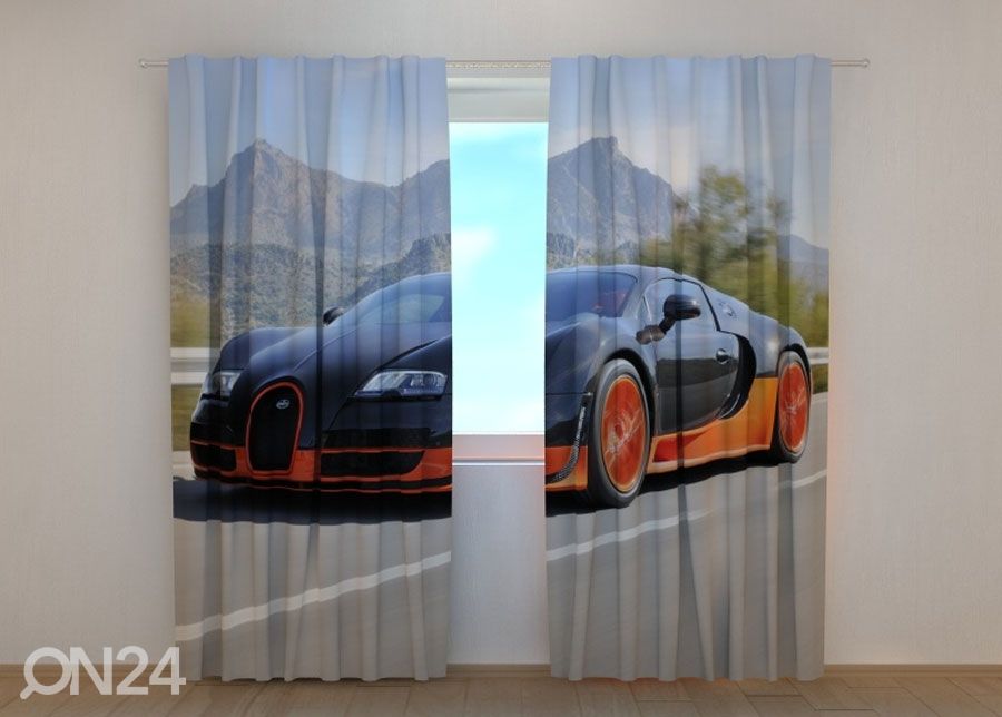 Poolpimendav kardin Bugatti Veyron suurendatud