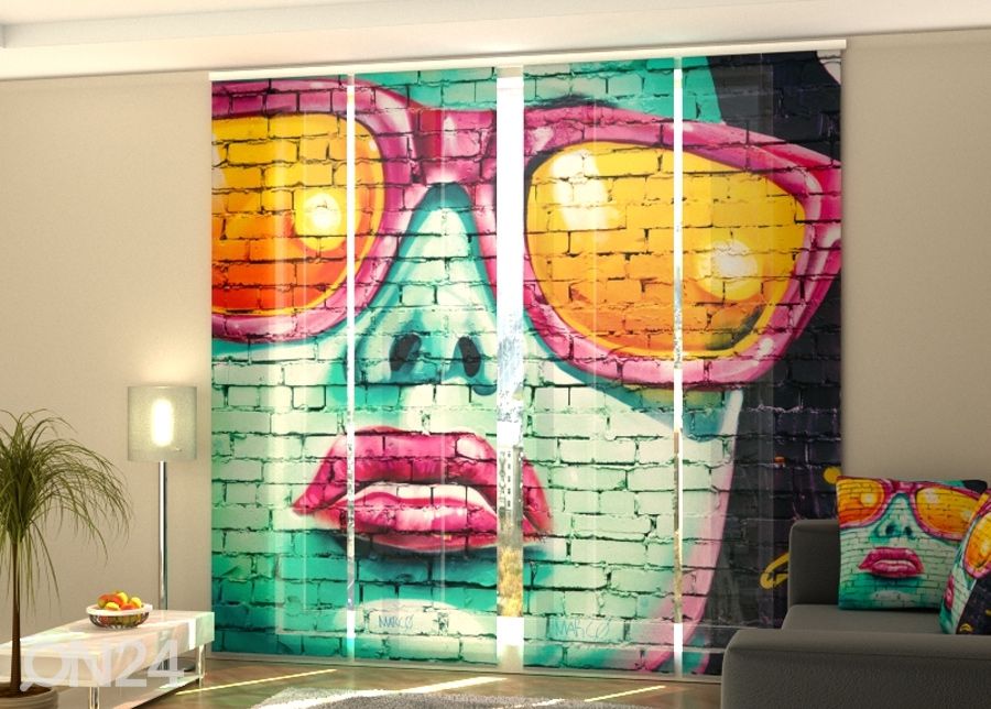 Poolpimendav paneelkardin Graffiti in Birmingham 240x240 cm suurendatud