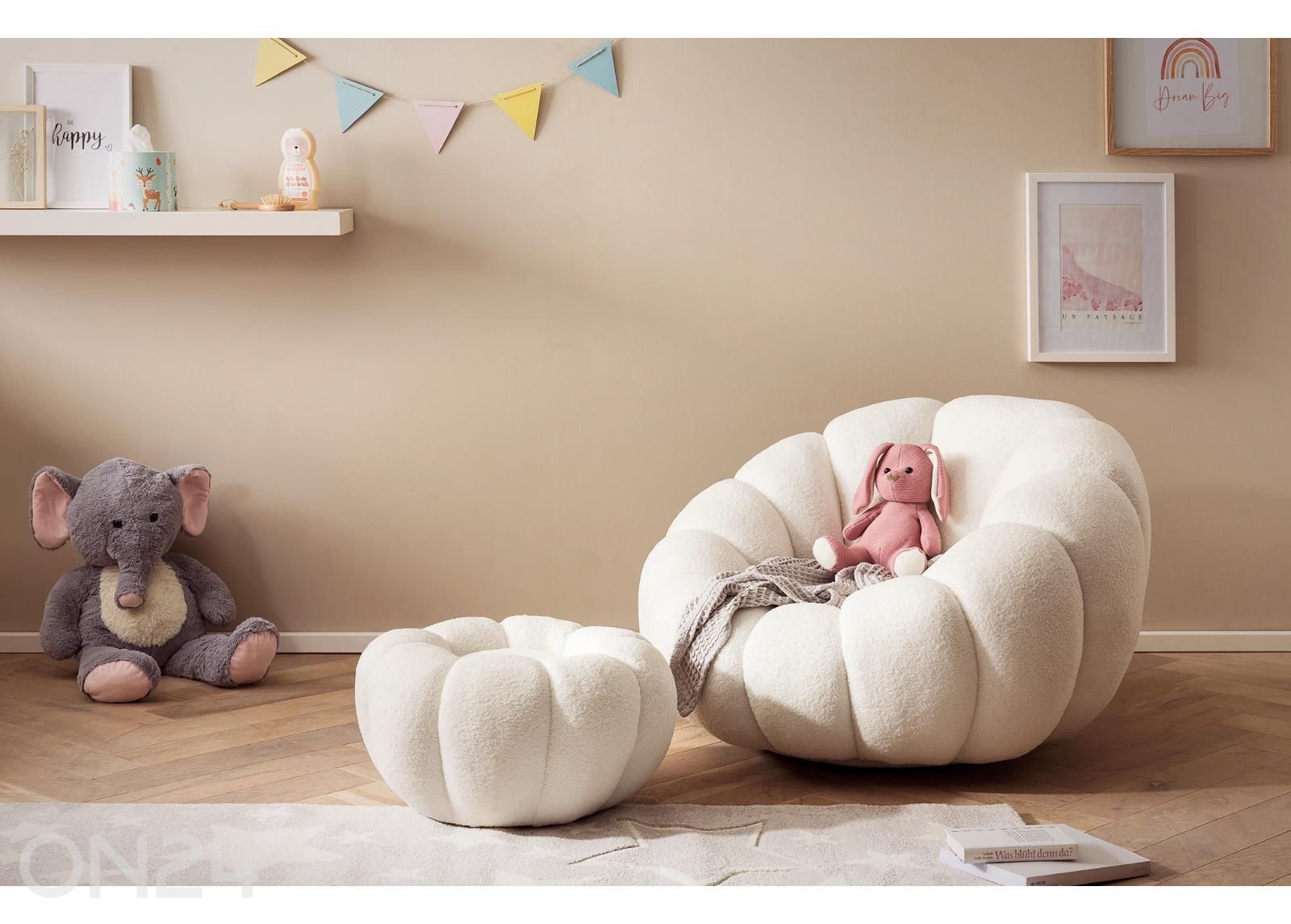 Pöörlev tugitool koos tumbaga Blossom suurendatud