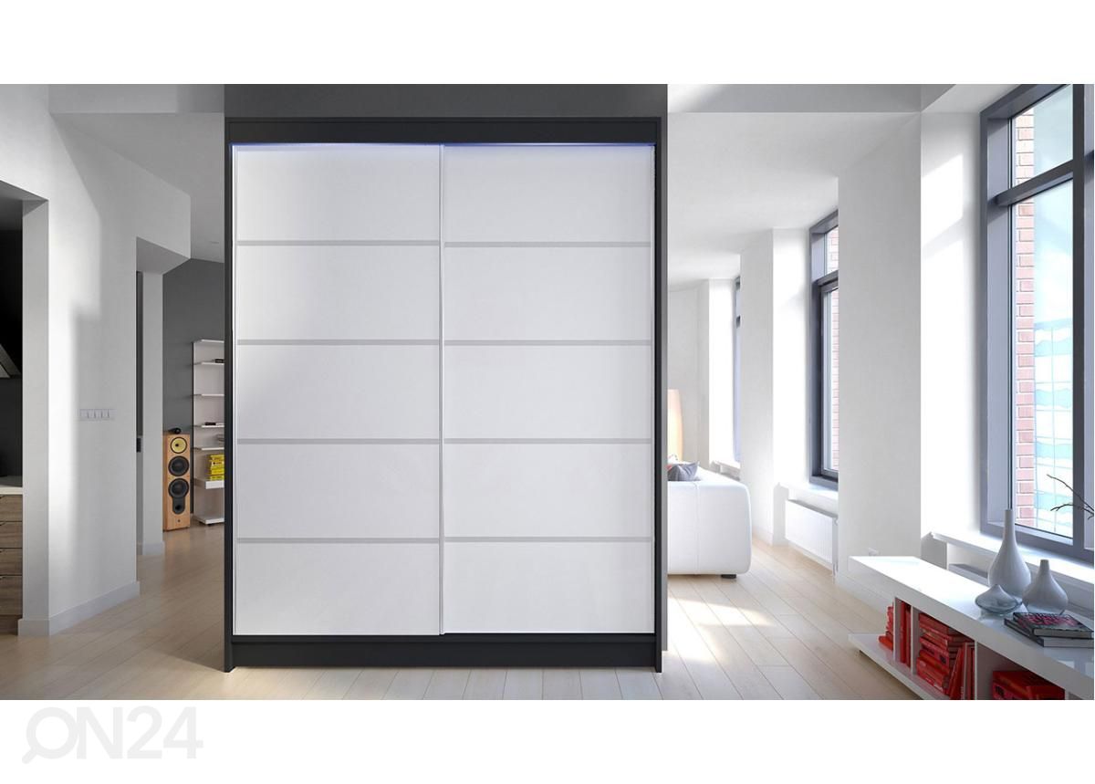Riidekapp + LED suurendatud