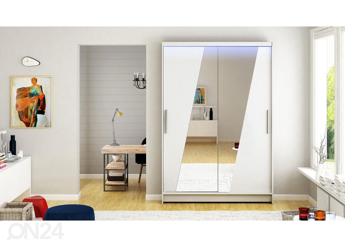 Riidekapp + LED suurendatud