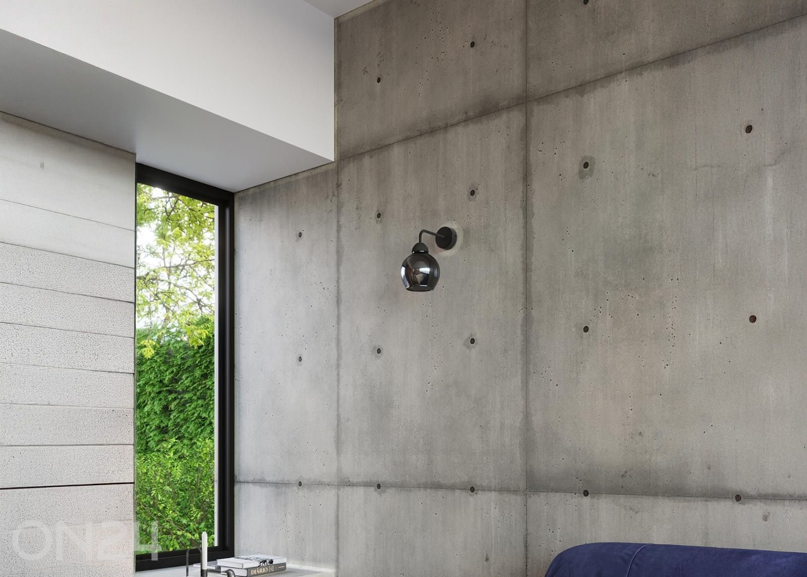 Seinalamp Alino 1, must suurendatud