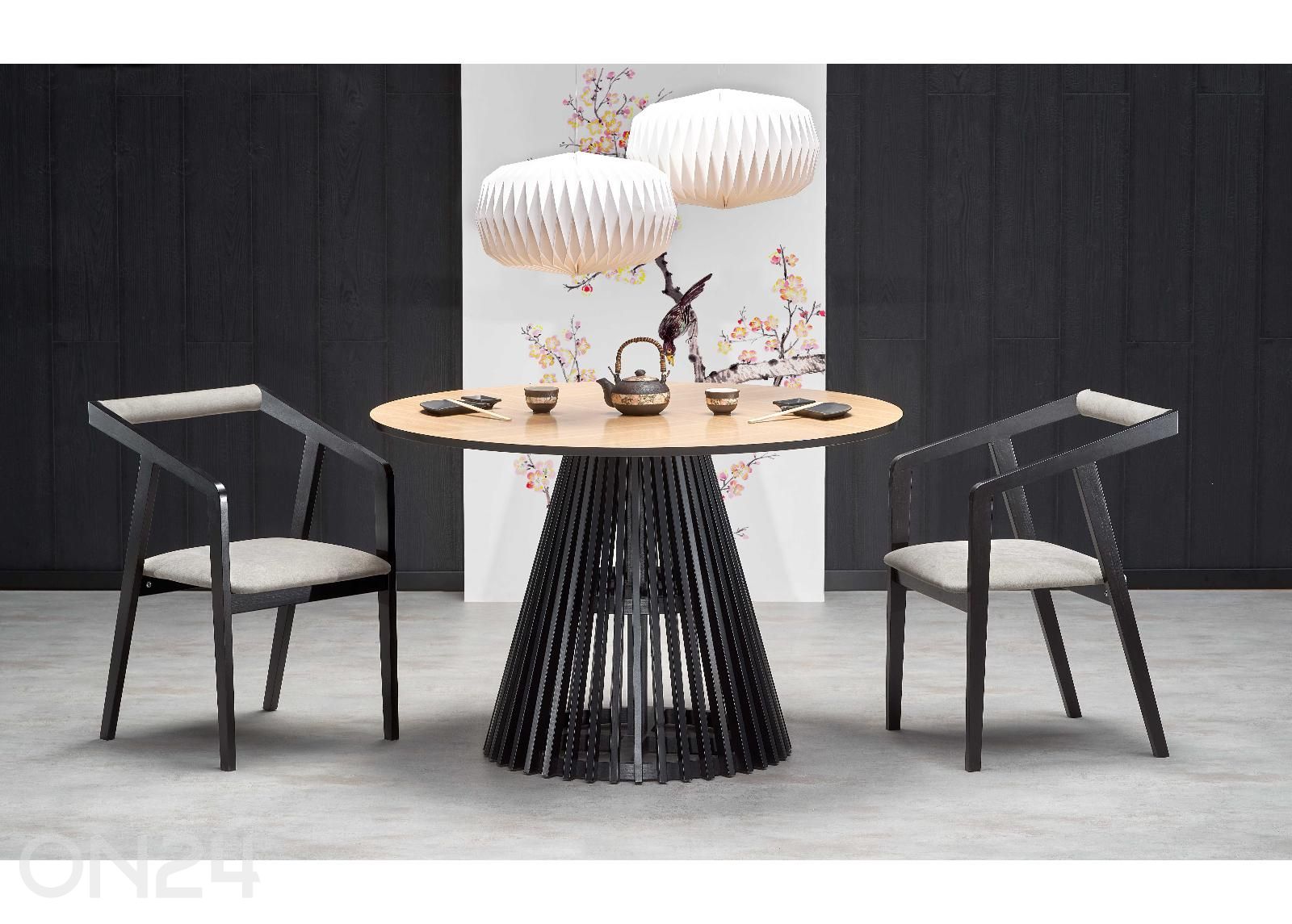 Söögilaud Ø 120 cm suurendatud