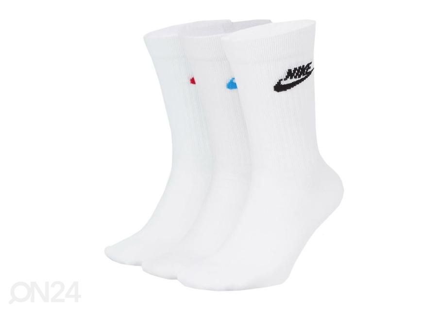Spordisokkide komplekt Nike Nsw Everyday Crew 3-pakk M SK0109-911 suurendatud