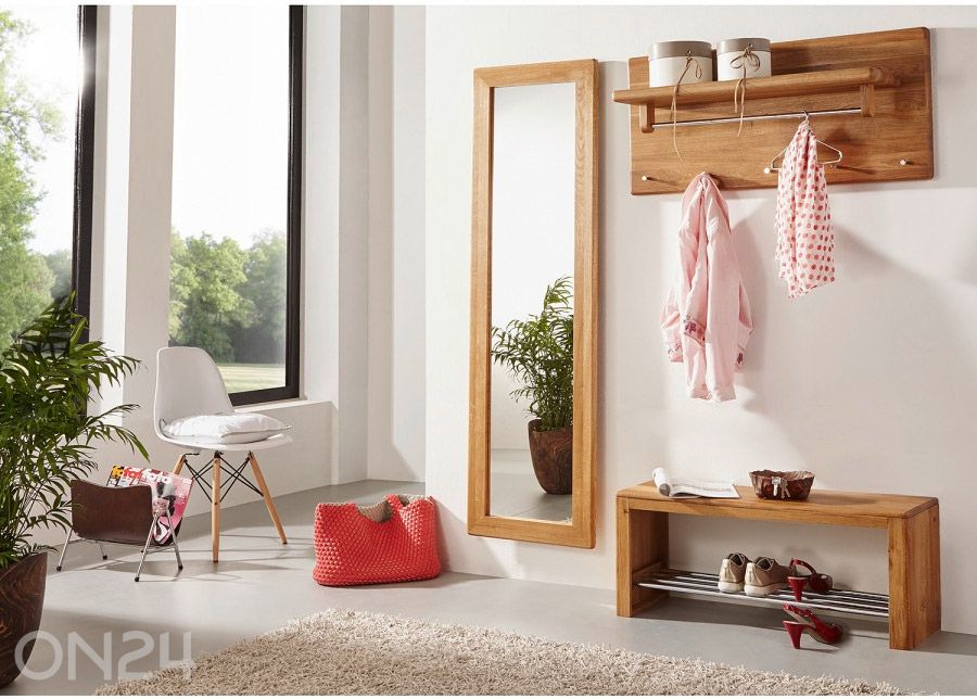 Tammepuidust pink Dan suurendatud