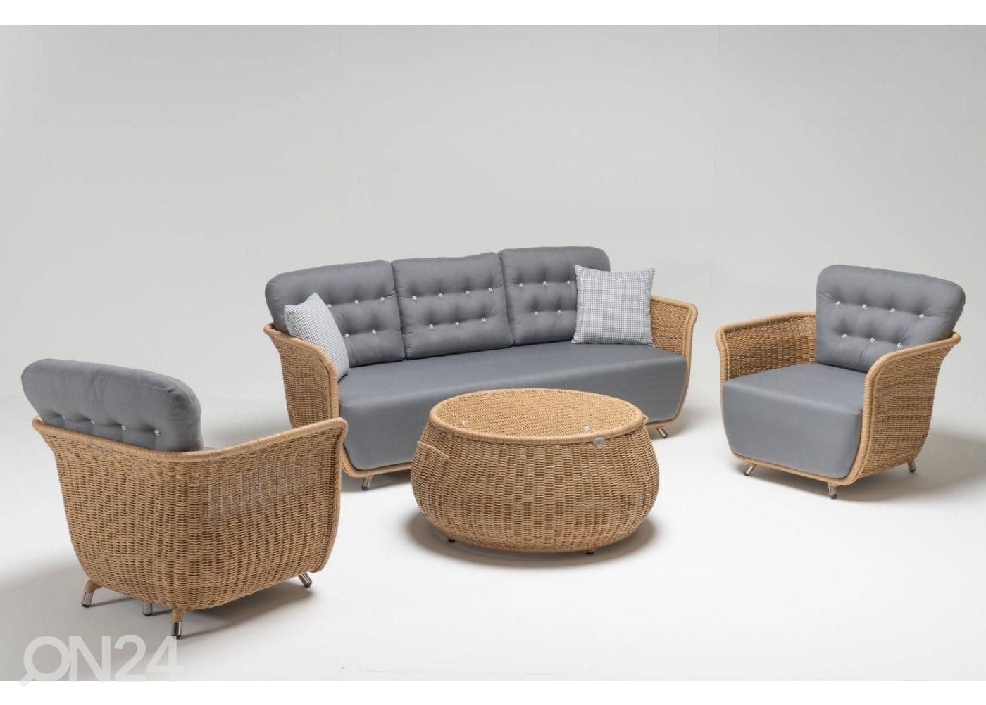 Terrassimööbel suurendatud