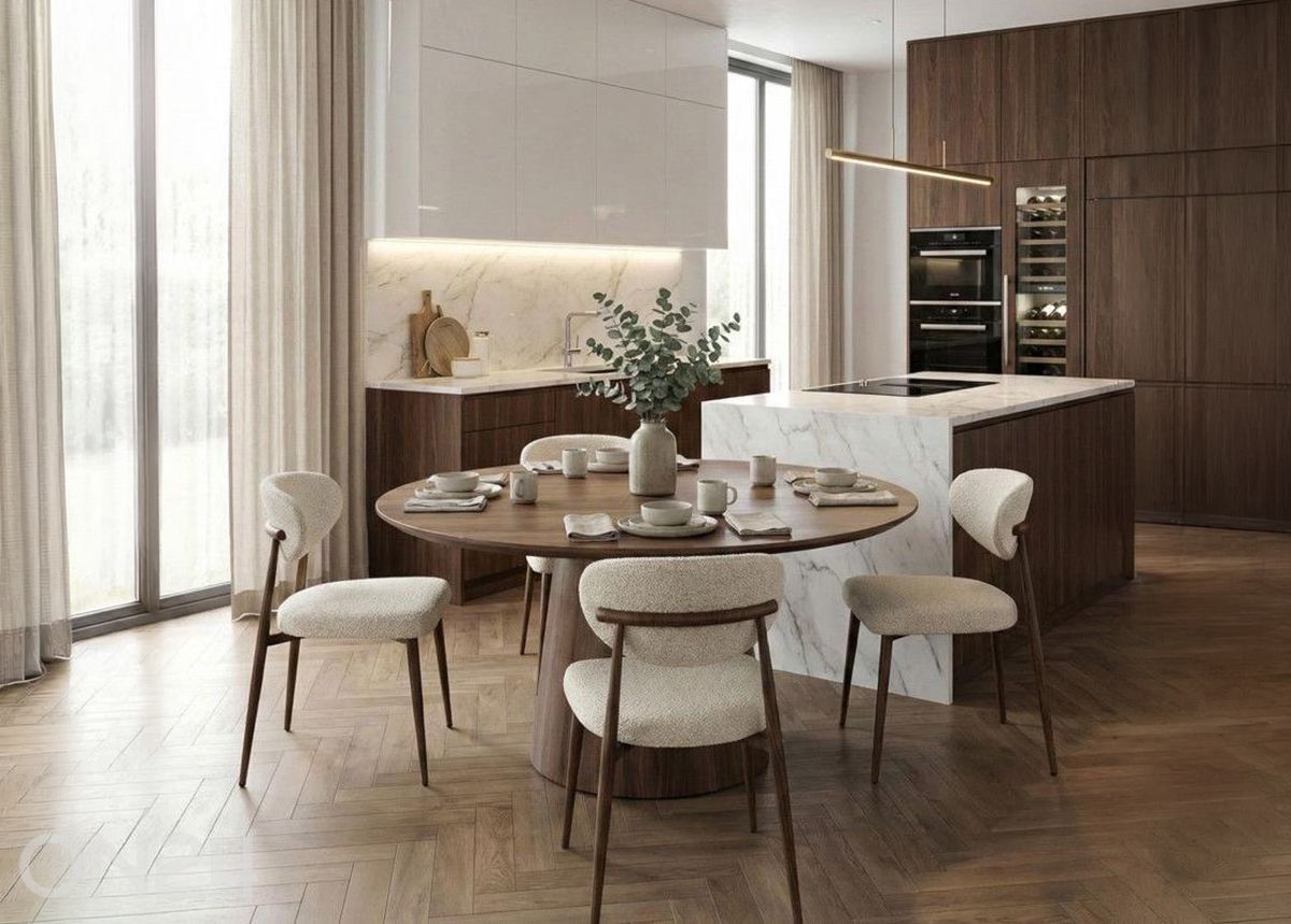 Tool Atina suurendatud