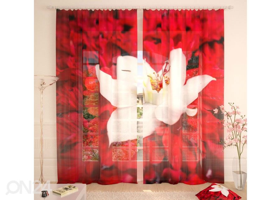 Tüllkardin White Flower on Red 400x260 cm suurendatud