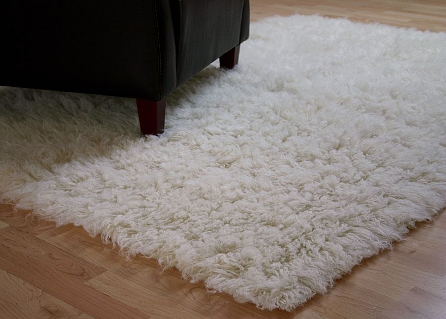 Villane vaip Flokati 90x170 suurendatud