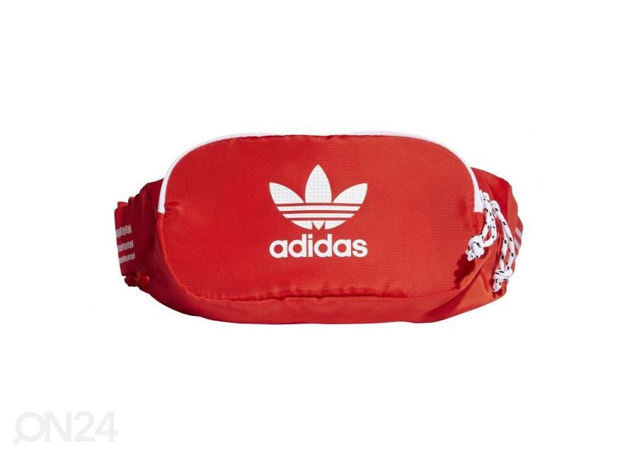 Vöökott Adidas Adicolor Classic suurendatud