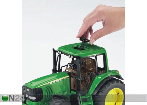 Bruder John Deere traktor 1:16