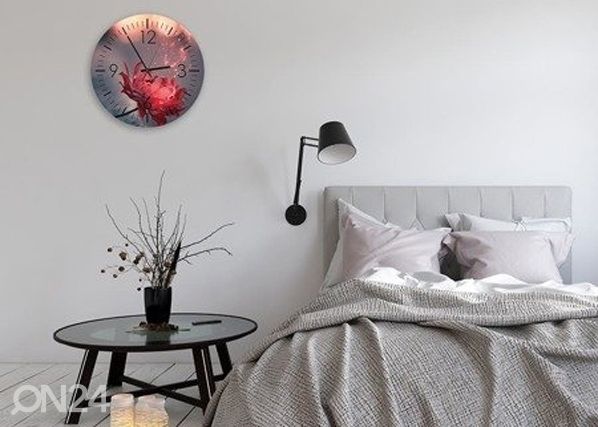 Pildiga seinakell Magic of time