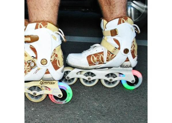 Rulluisu rataste komplekt FLASHING 76x24 85A Tempish