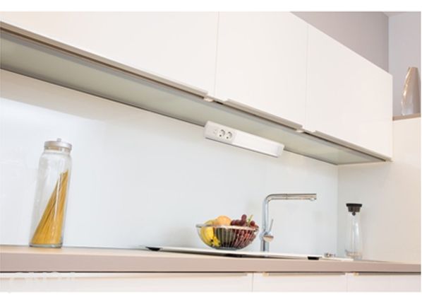 Seinavalgusti LED Melo Plug