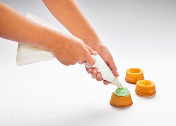 Täidetavate muffinite pann 12 pesaga