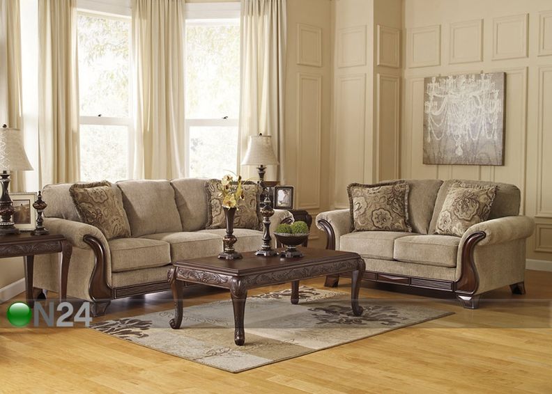 3-kohaline diivan suurendatud