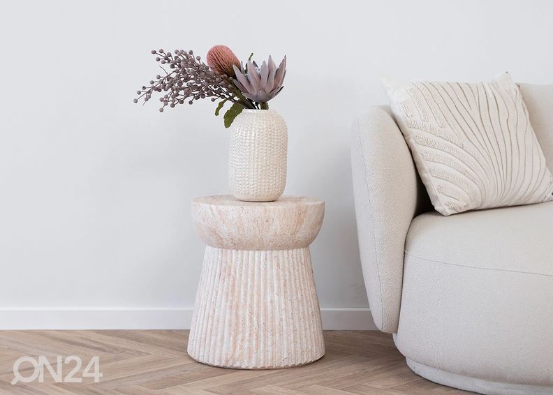 Abilaud Bonni suurendatud