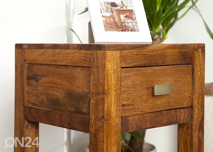 Abilaud / konsoollaud Lagos suurendatud