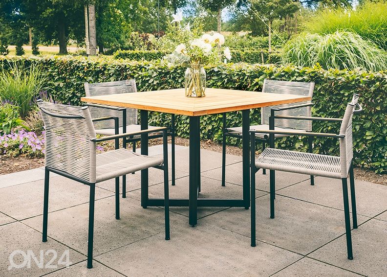 Aialaud Jakarta 110x110 cm suurendatud