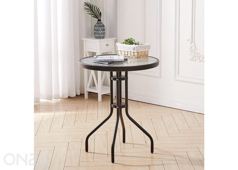 Aialaud, must suurendatud