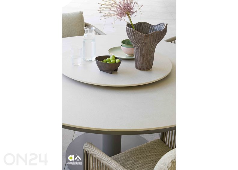 Aialaud serveerimisalusega Melville suurendatud