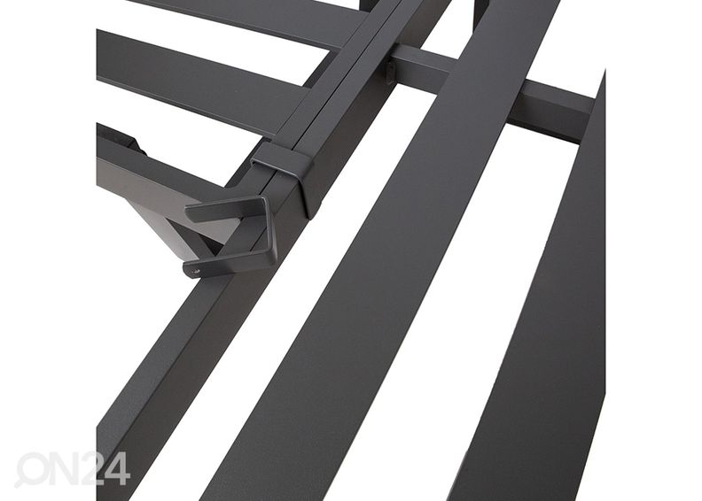 Aiamööbel Malta suurendatud