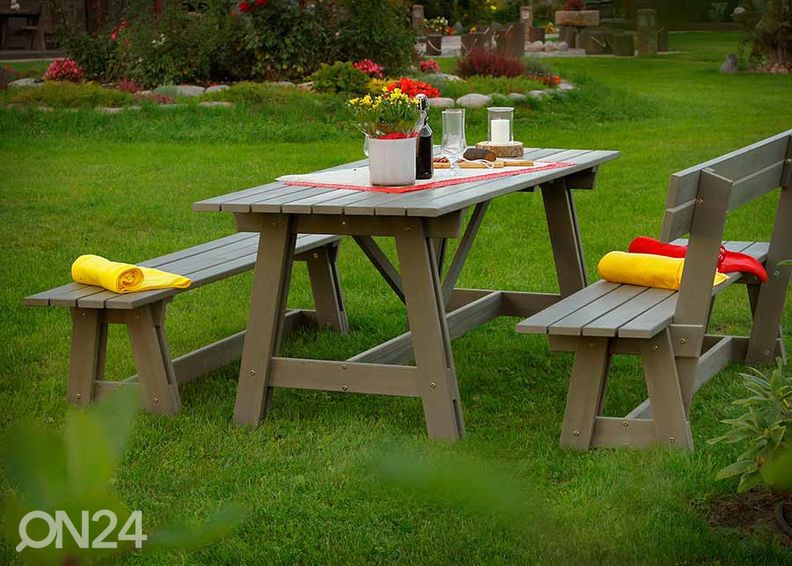 Aiamööbel Riva suurendatud