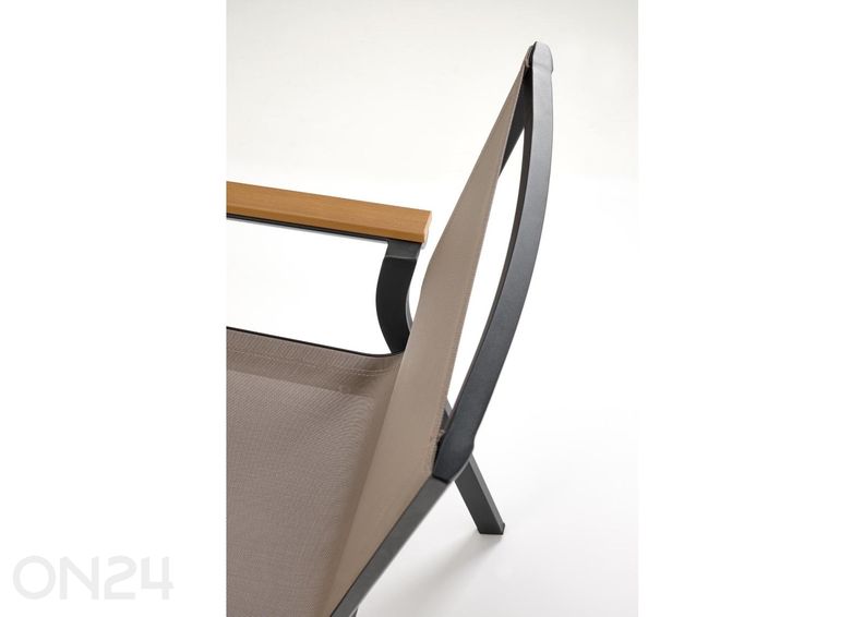 Aiatool Fierro suurendatud