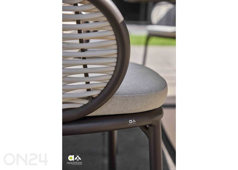 Aiatool Pine Key suurendatud