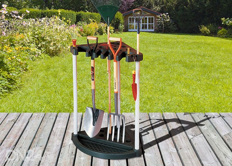 Aiatööriistade hoidik Keter suurendatud