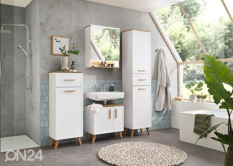 Alumine vannitoakapp 383 suurendatud