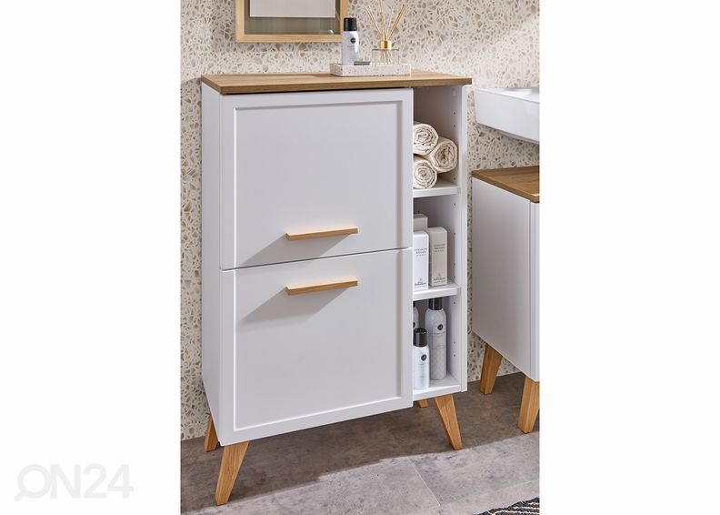 Alumine vannitoakapp 383 suurendatud