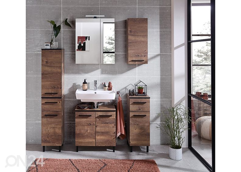 Alumine vannitoakapp suurendatud