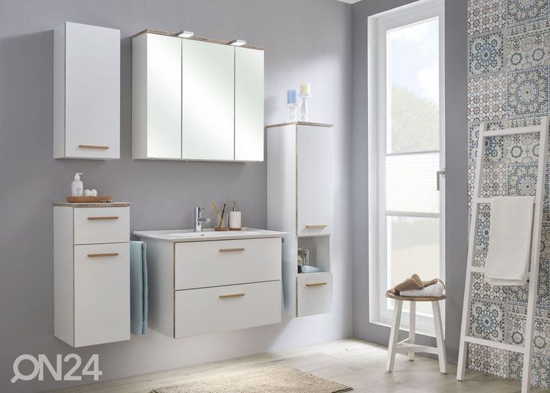 Alumine vannitoakapp 931 suurendatud