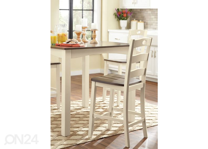 Baarilaud 107x107 cm + 4 baaritooli suurendatud