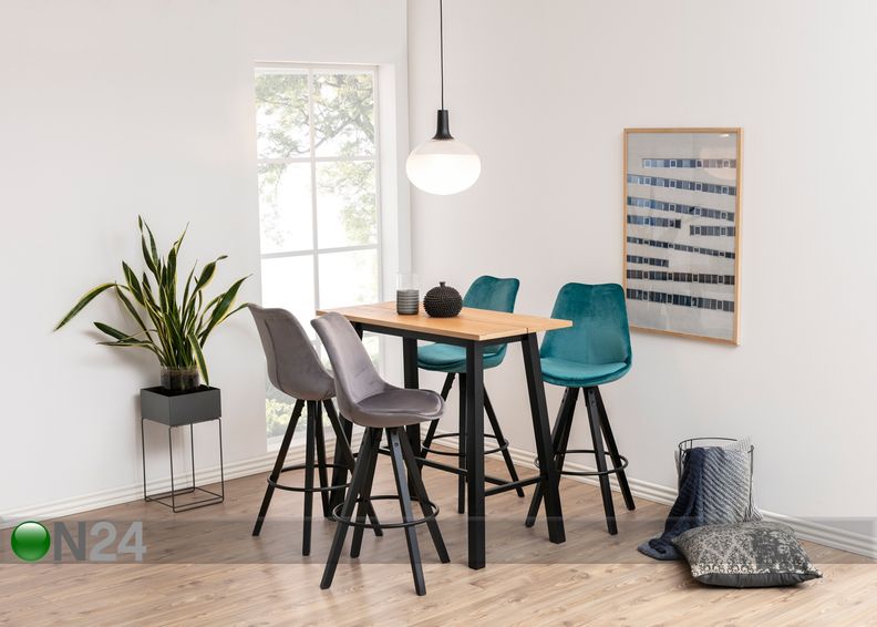 Baarilaud Fally suurendatud