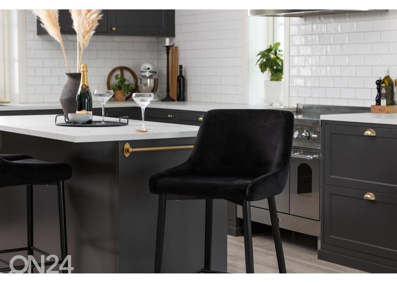 Baaritoolid Plaza, 2 tk suurendatud