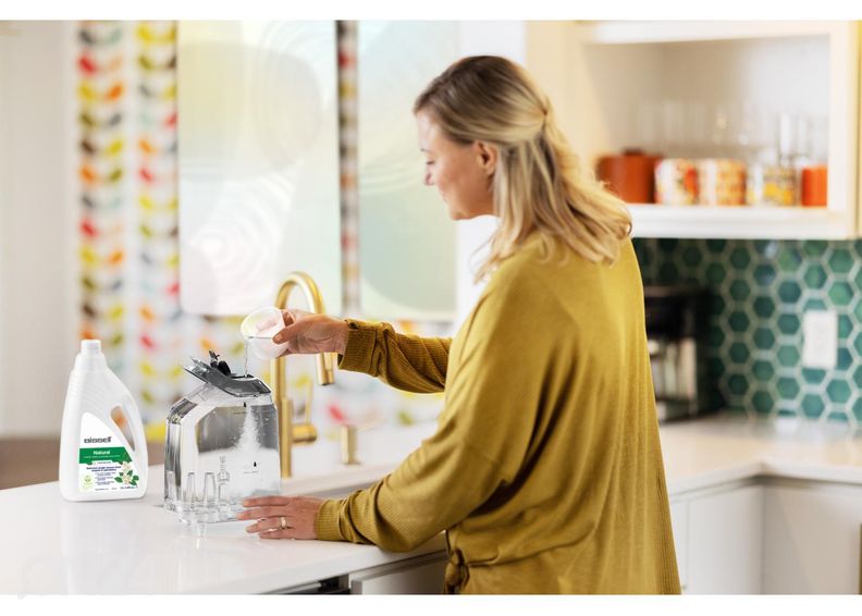 Bissell Revolutsioon™ HydroSteam™ vaibapesur 3670N suurendatud