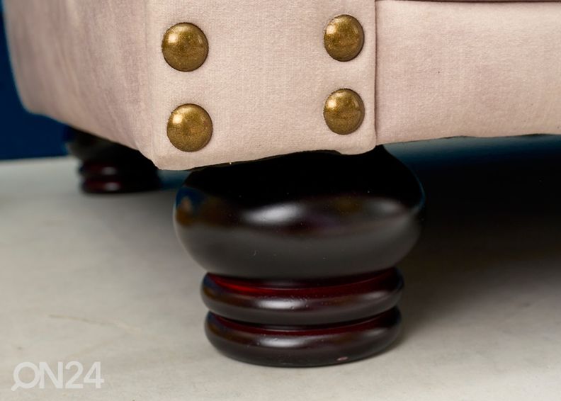 Diivan Chesterfield suurendatud