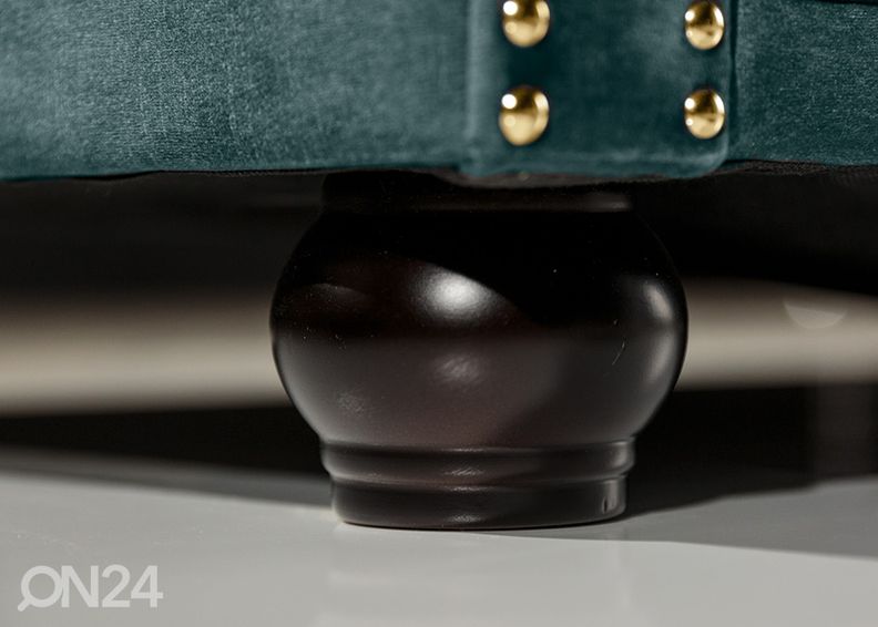 Diivan Chesterfield suurendatud